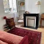 Studio Parisien