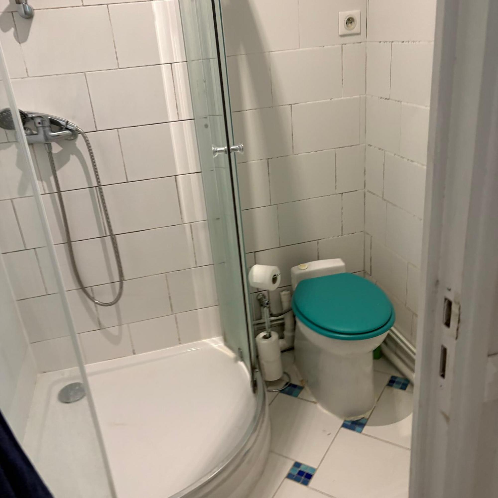 Studio Parisien Paris